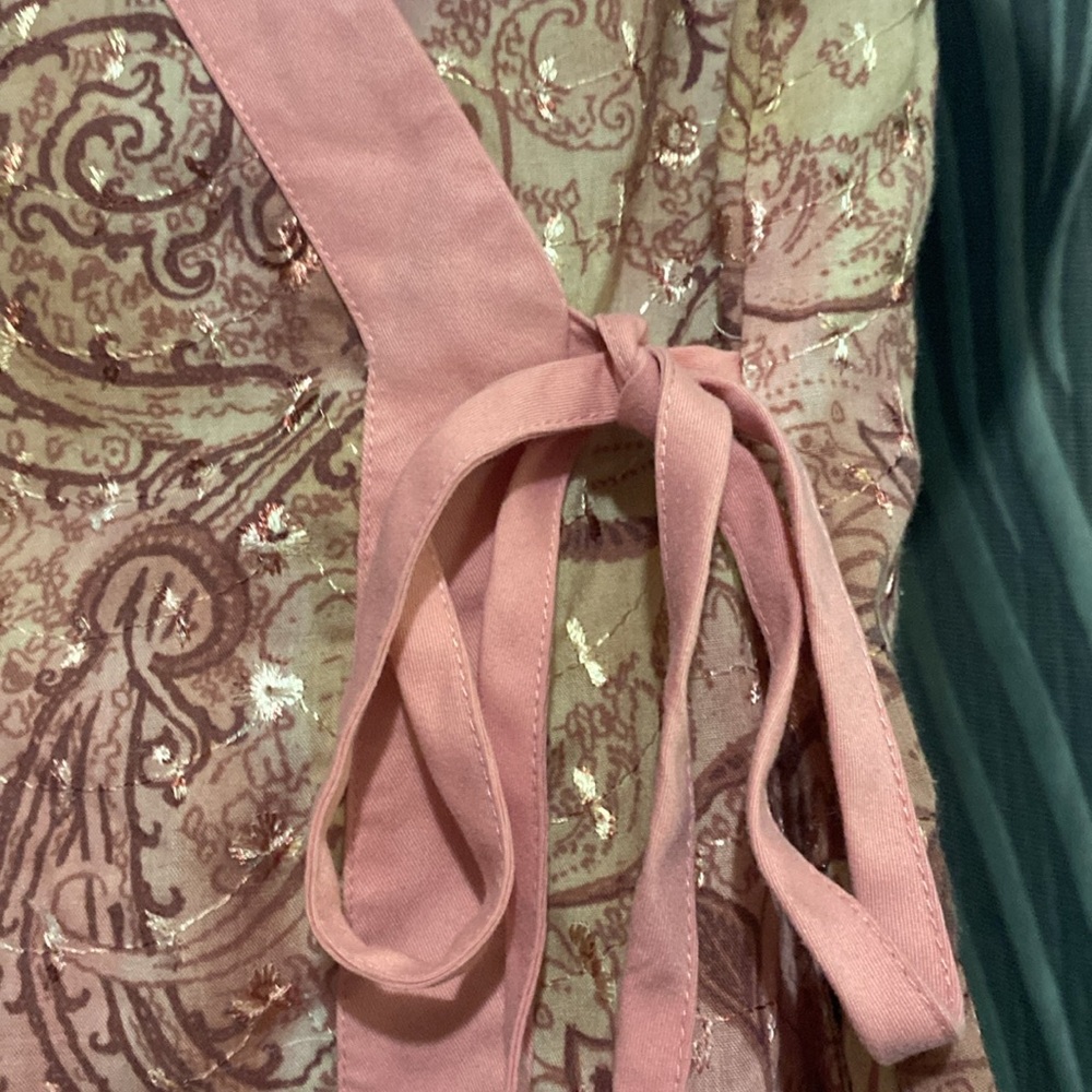 Pink Scrub Size Medium - Picture 4 of 7